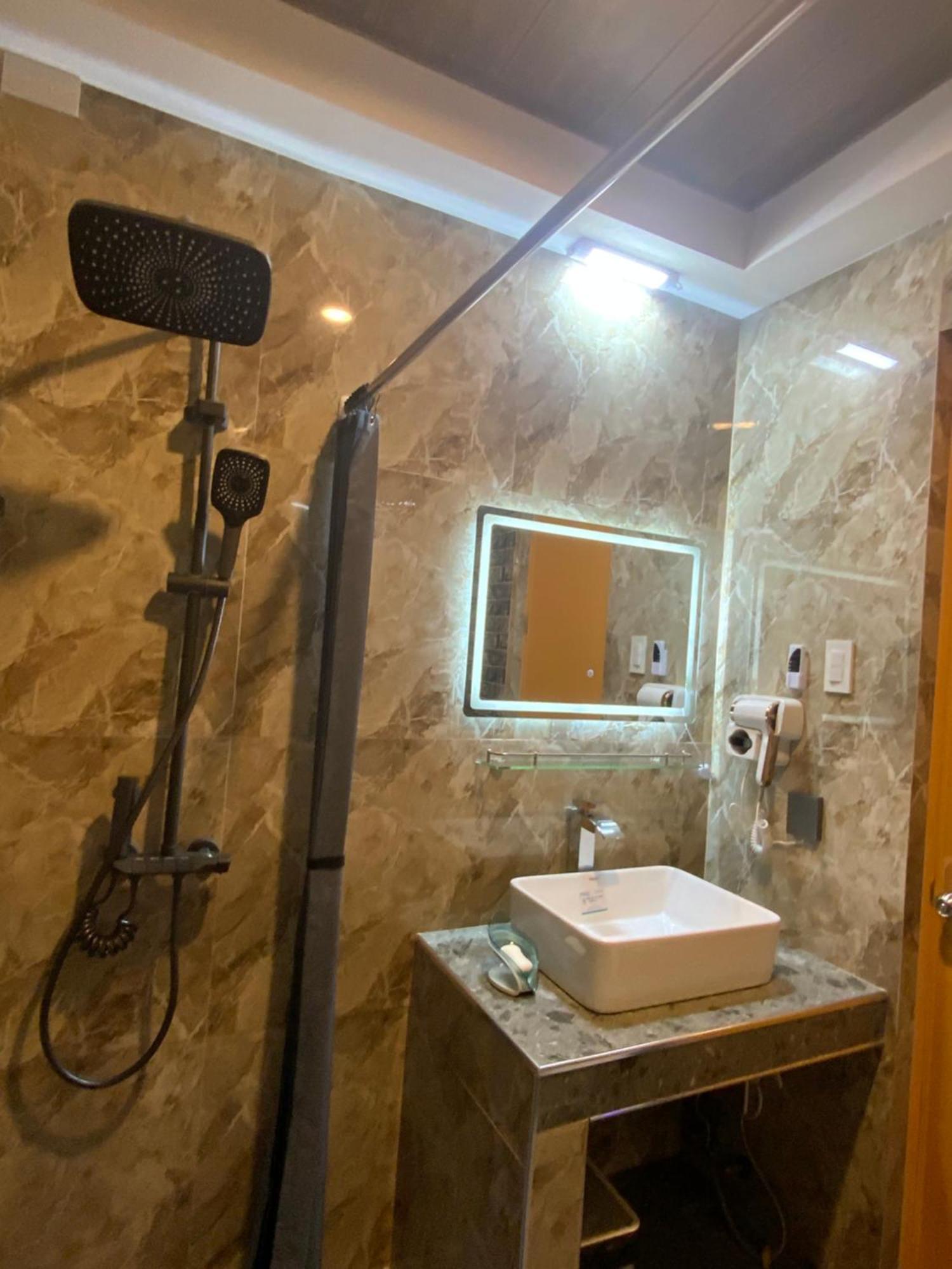 Ea Apartelle - Metro Vigan Exterior photo