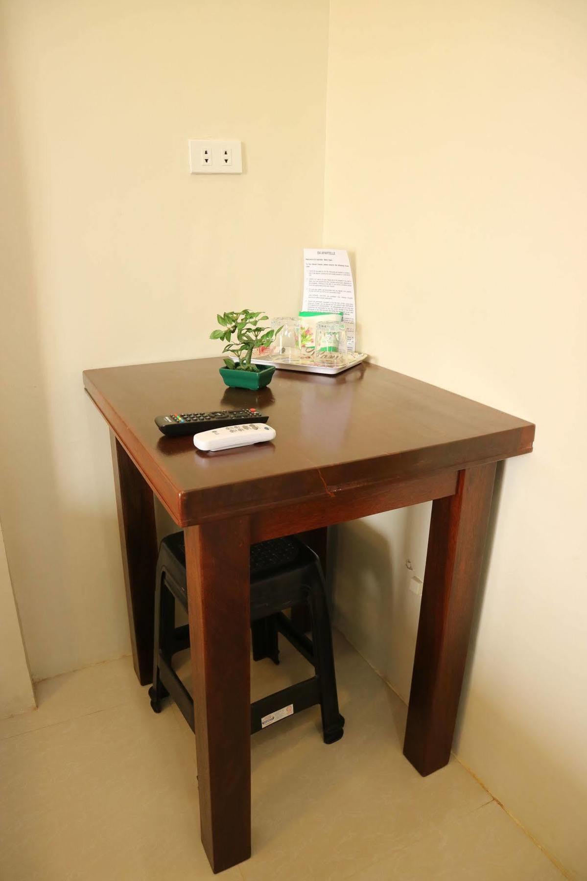 Ea Apartelle - Metro Vigan Exterior photo