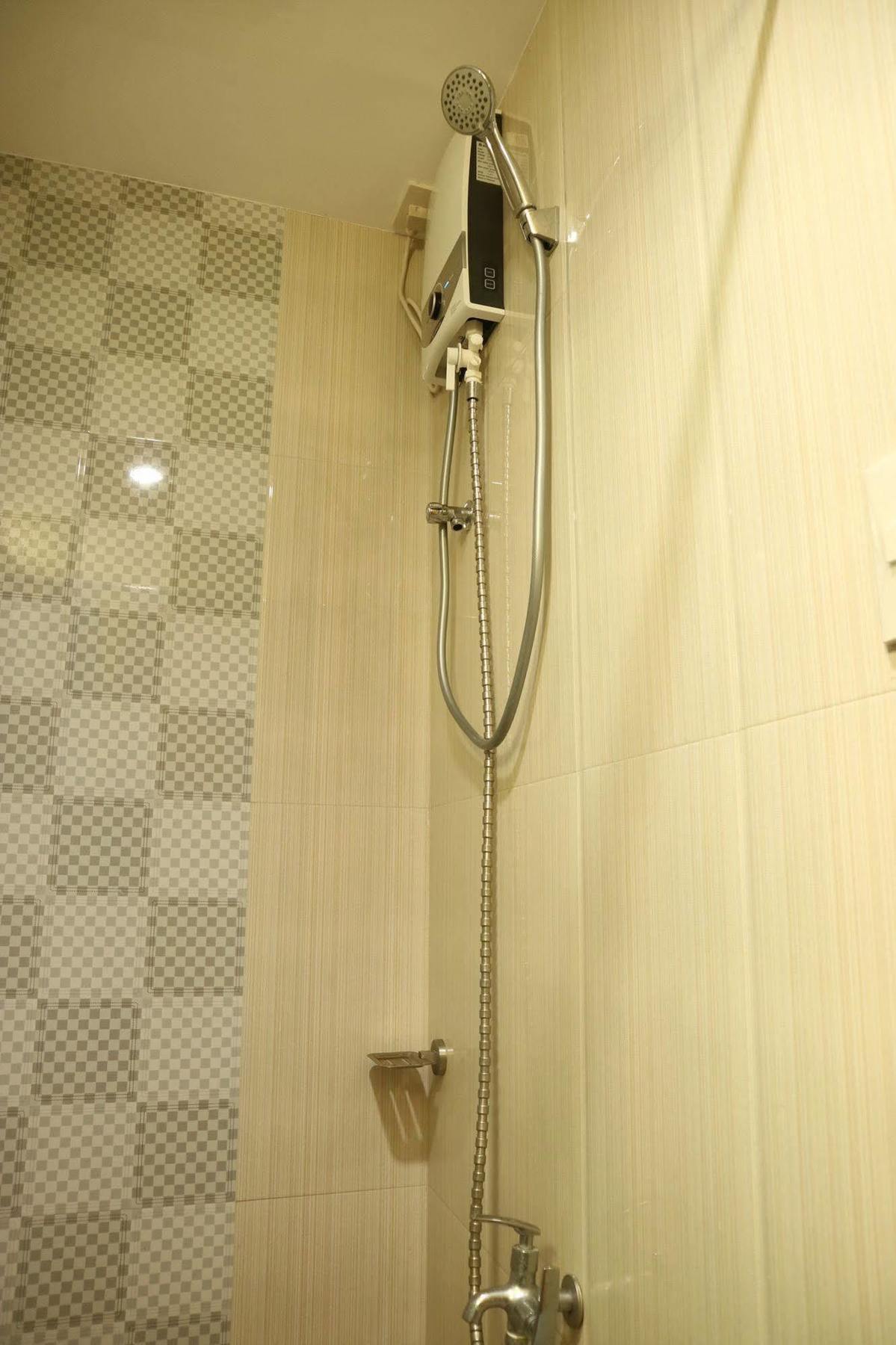 Ea Apartelle - Metro Vigan Exterior photo