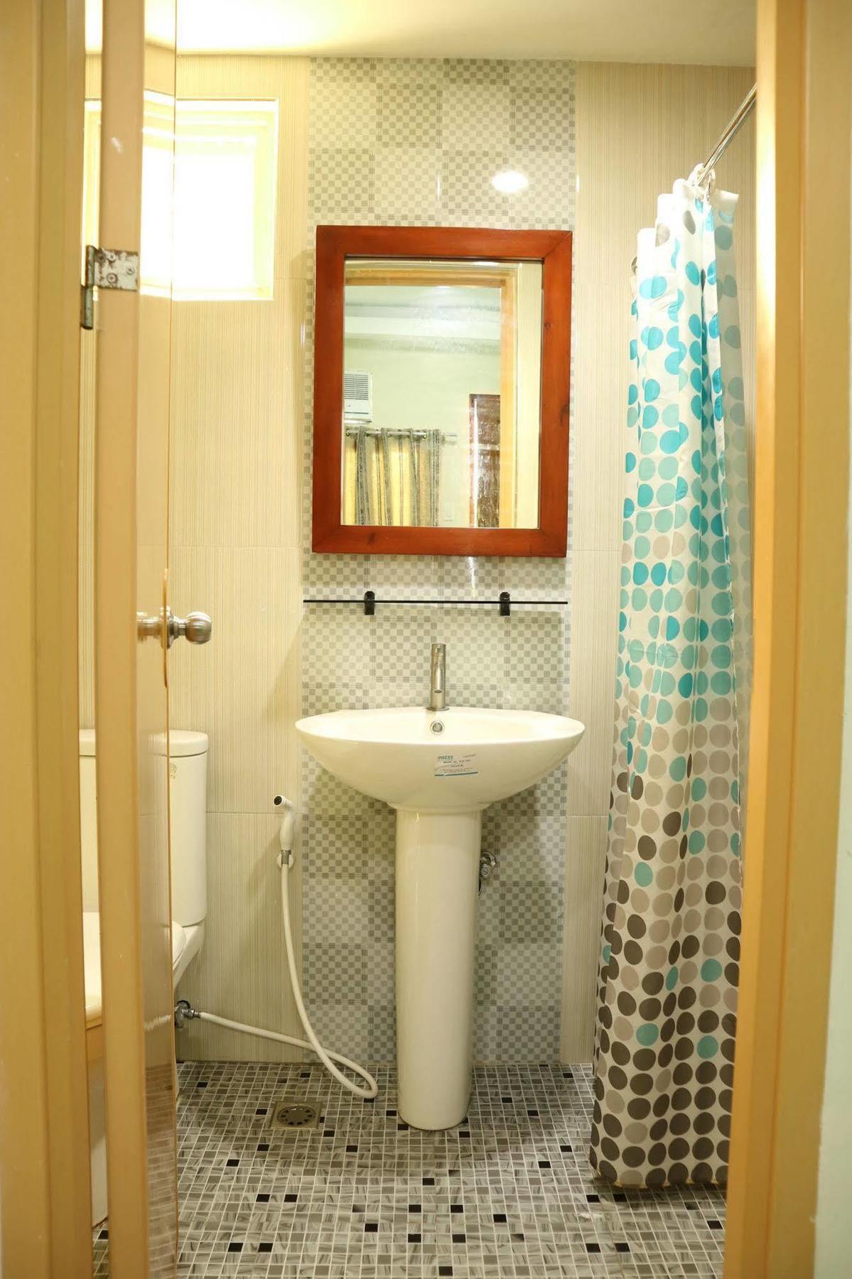 Ea Apartelle - Metro Vigan Exterior photo