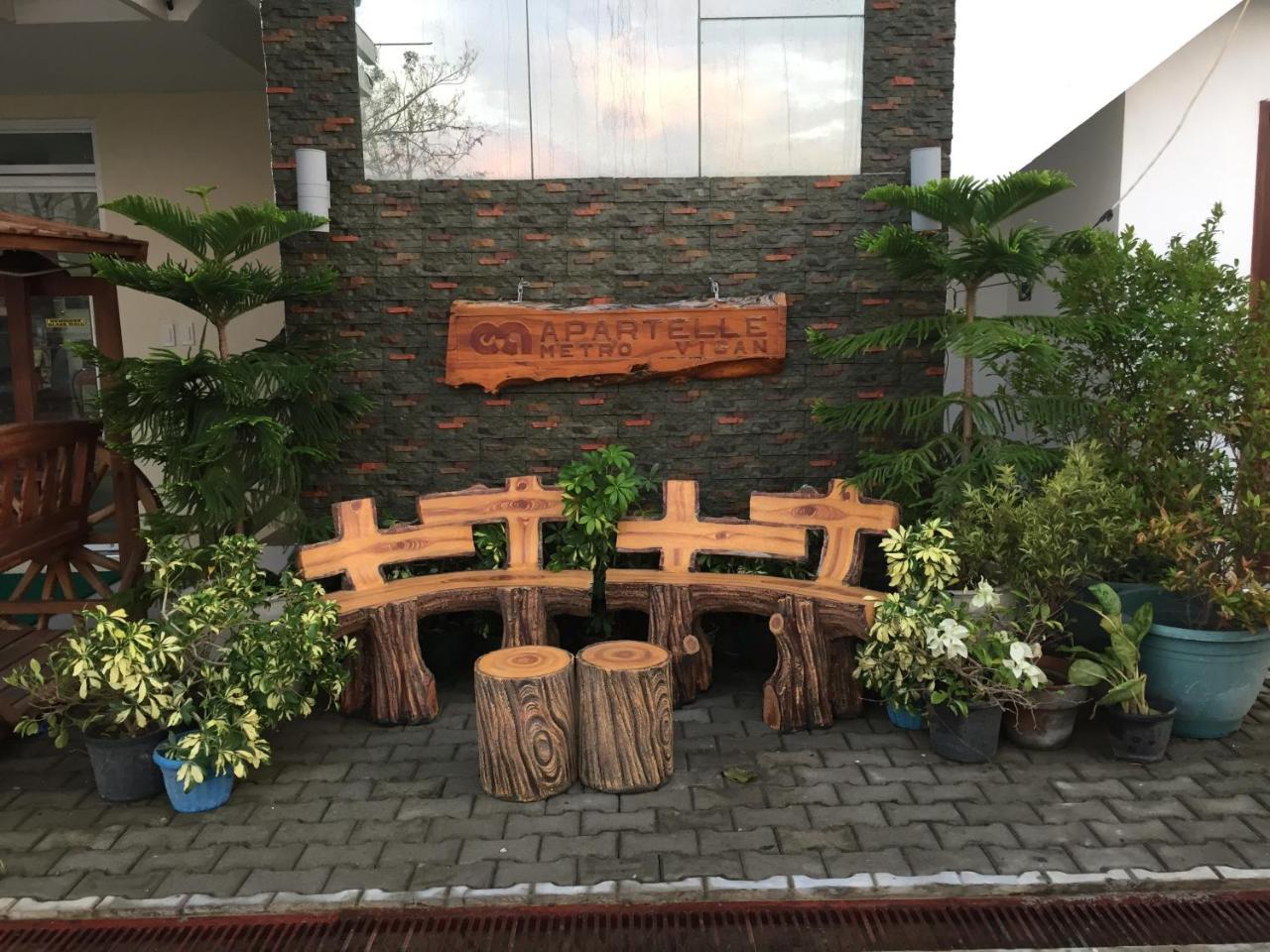 Ea Apartelle - Metro Vigan Exterior photo